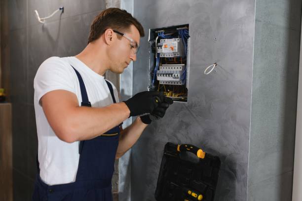 Best Ceiling Fan Installation Electrician  in Lincoln City, OR
